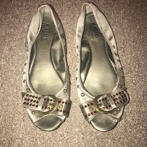 Kathy Van Zeeland peep toe flats
